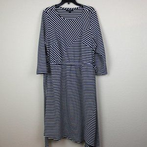 Lane Bryant size 18/20 Black and White Stripe 3/4 Sleeve Scoop Neck Belted Dress